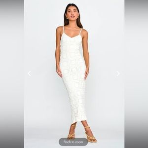 Selfie Leslie Midi Crochet Dress